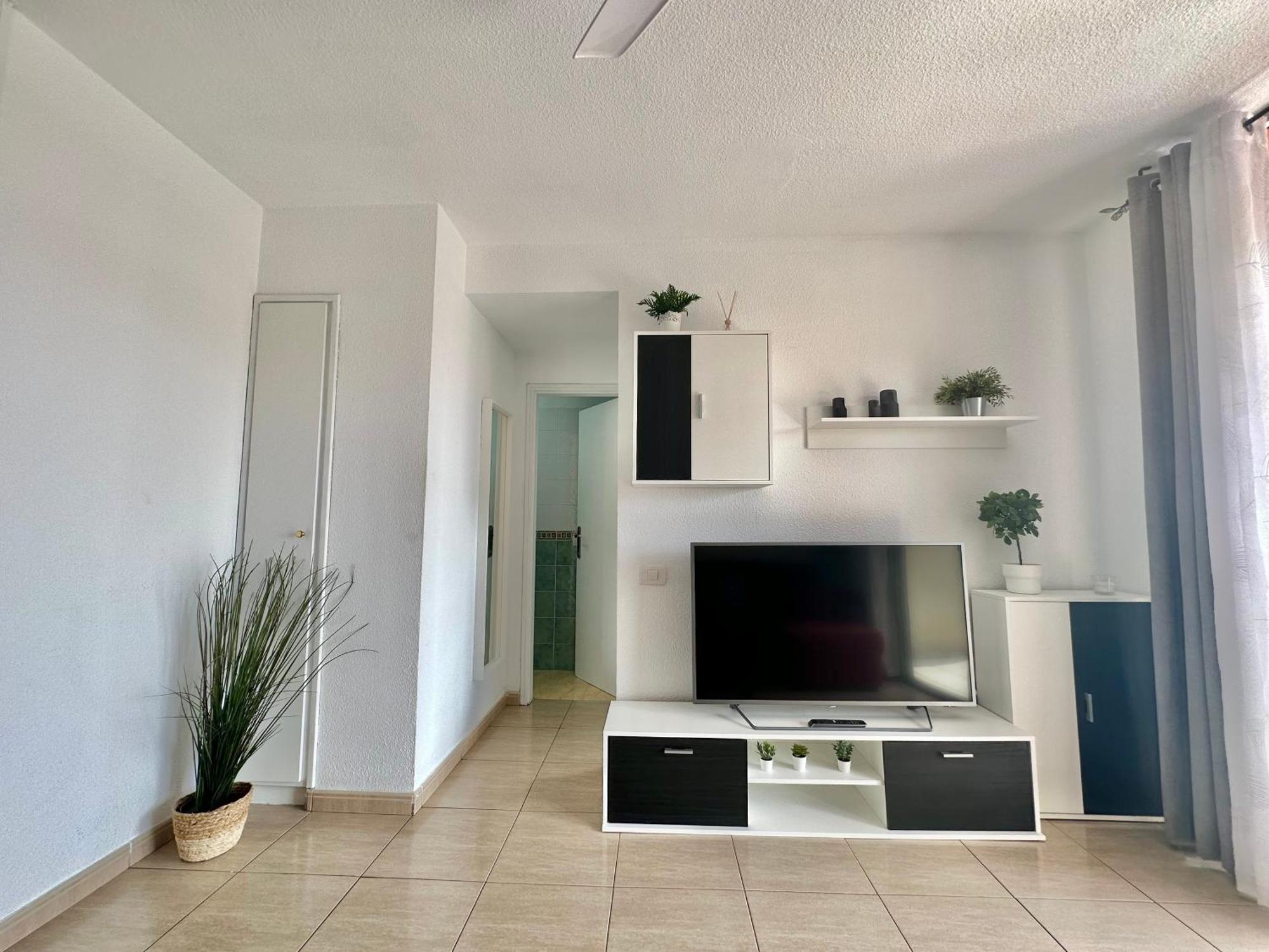 Sunbeach Apartment 아로나 외부 사진
