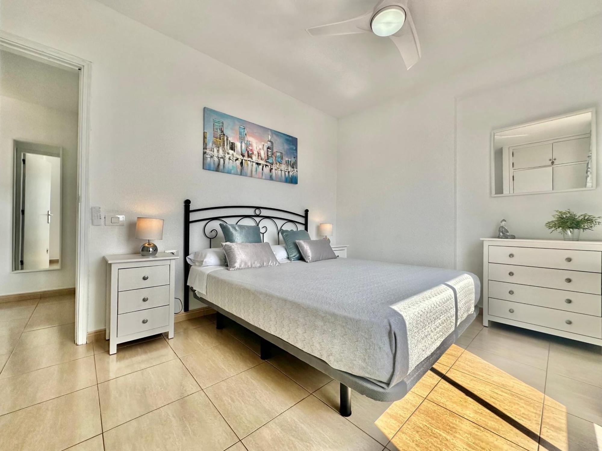 Sunbeach Apartment 아로나 외부 사진